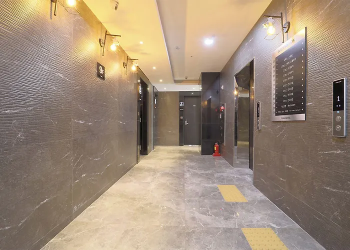 Yuna Business Hotel Busan