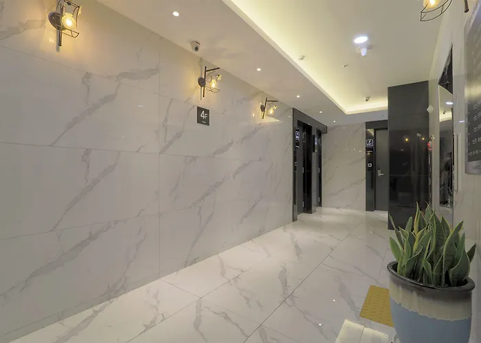 Yuna Business Hotel Busan
